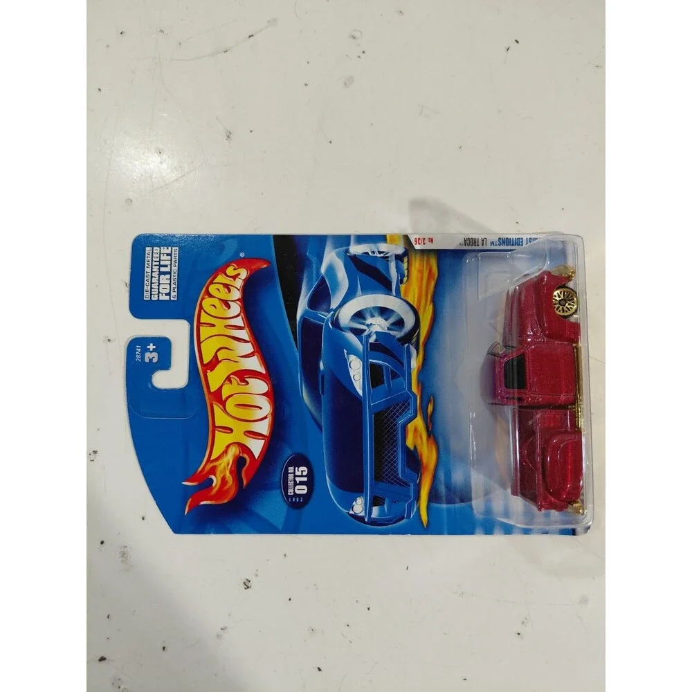NIP Hot Wheels 2001 First Edition 1:64 Die Cast La Troca Chevrolet  Pickup Truck